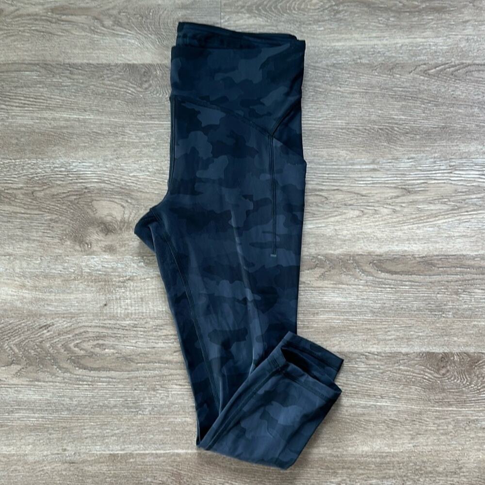 Lululemon Power Thru‎ High Rise 23" Tight Leggings Black Camo Size 10